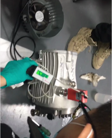 用真空計檢測泵的抽氣性能2