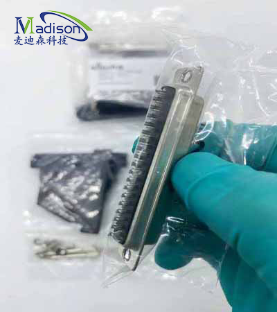 SUB-D 37針饋通大氣端連接器